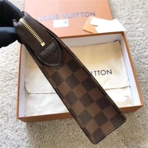 louis vuitton toiletry pouch 26 damier|Louis Vuitton monogram pouch.